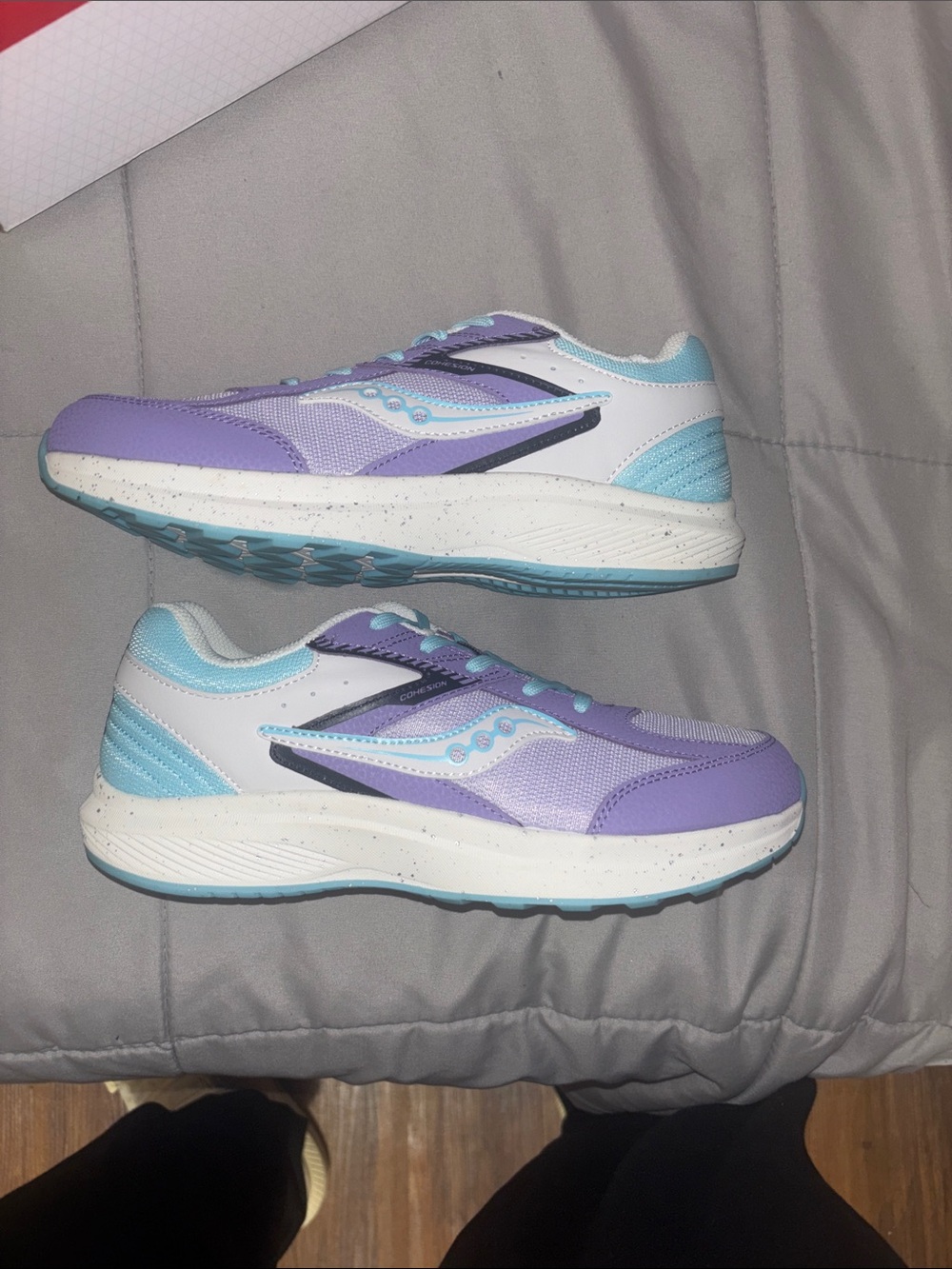 Saucony Women's Purple and Light Blue Sneakers